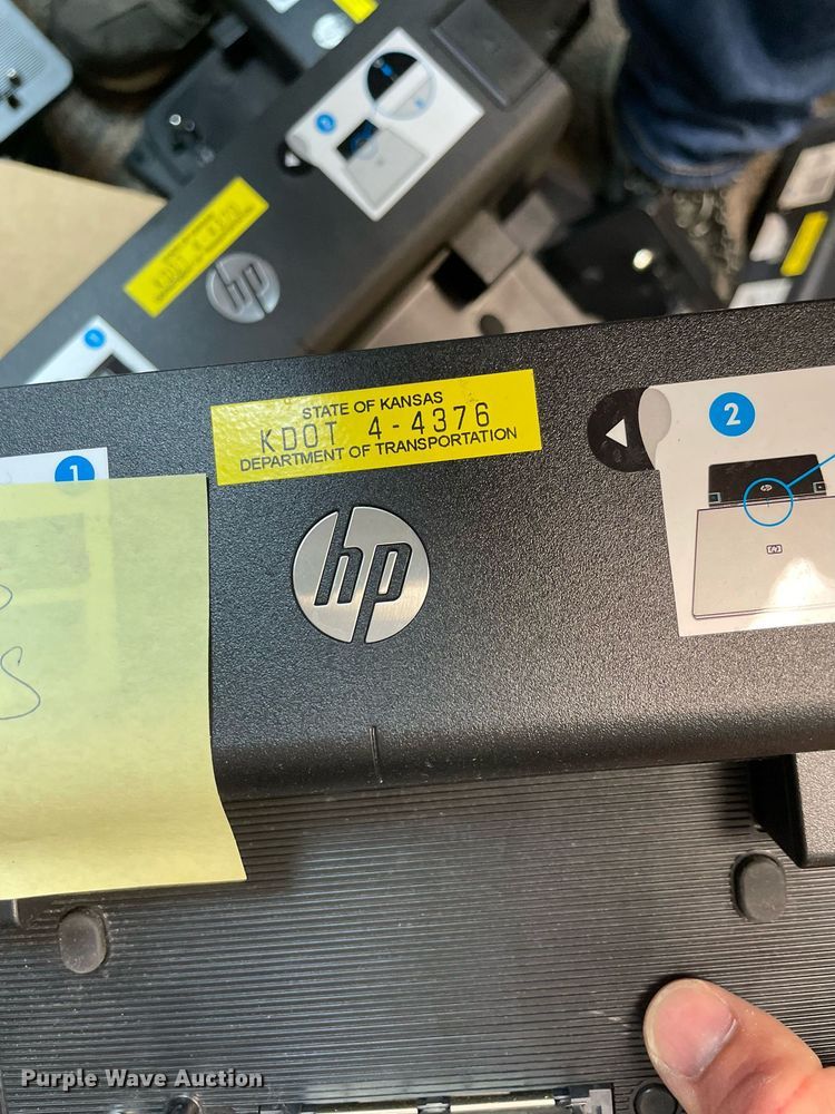 image for item LV9831 (70) HP docking stations