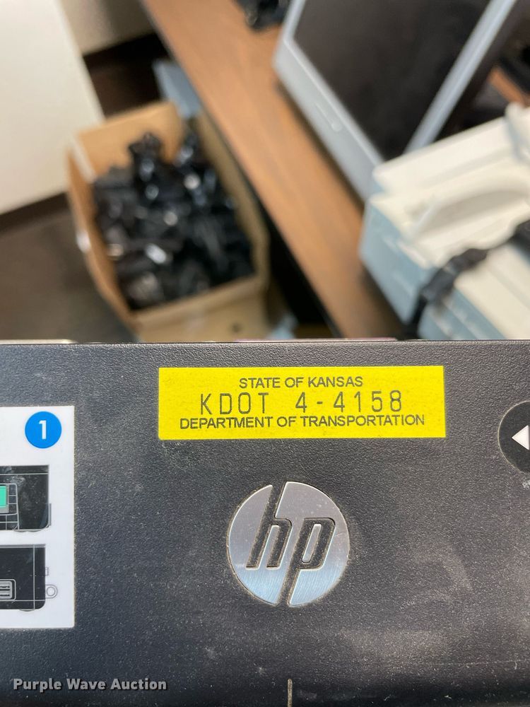 image for item LV9831 (70) HP docking stations