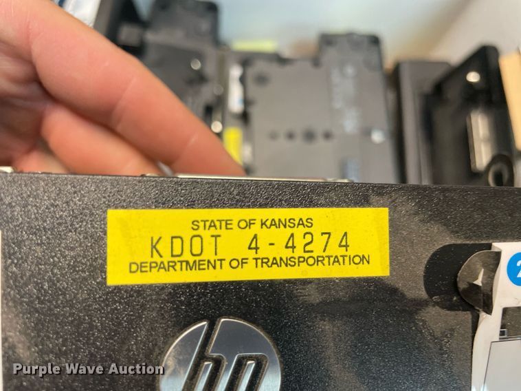 image for item LV9831 (70) HP docking stations