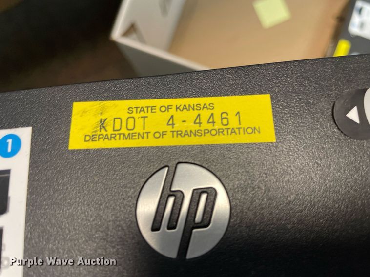 image for item LV9831 (70) HP docking stations