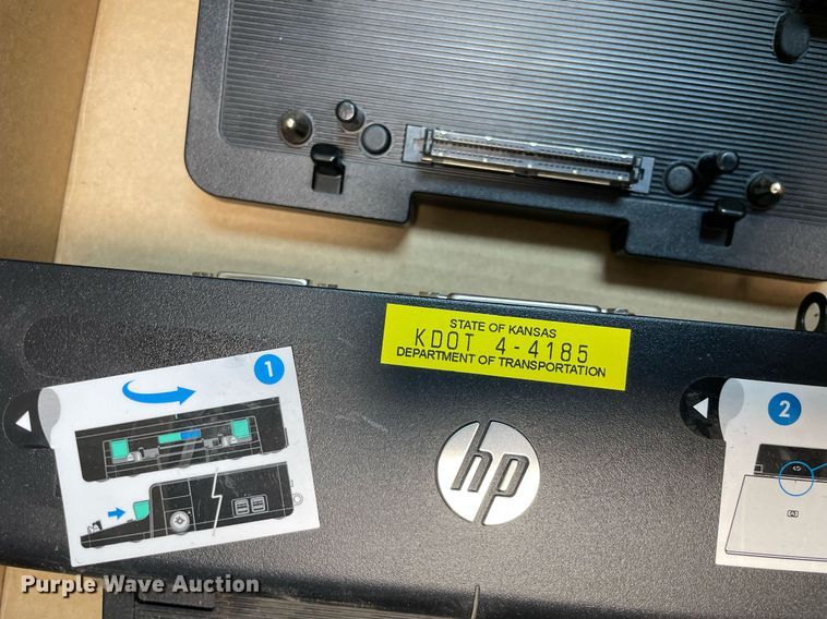 image for item LV9831 (70) HP docking stations