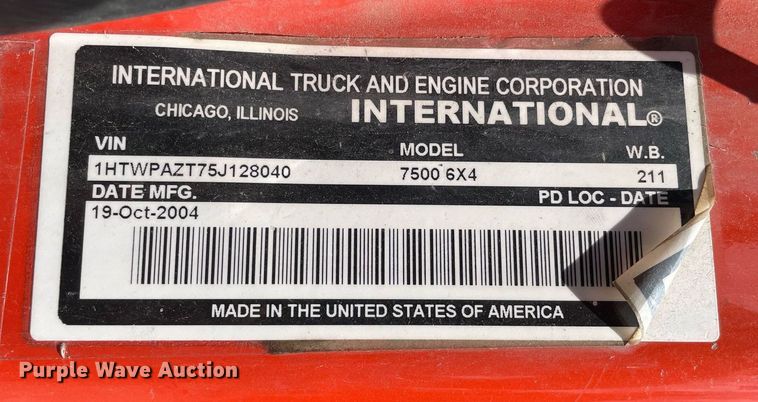 image for item LV9832 2005 International 7500  dump truck