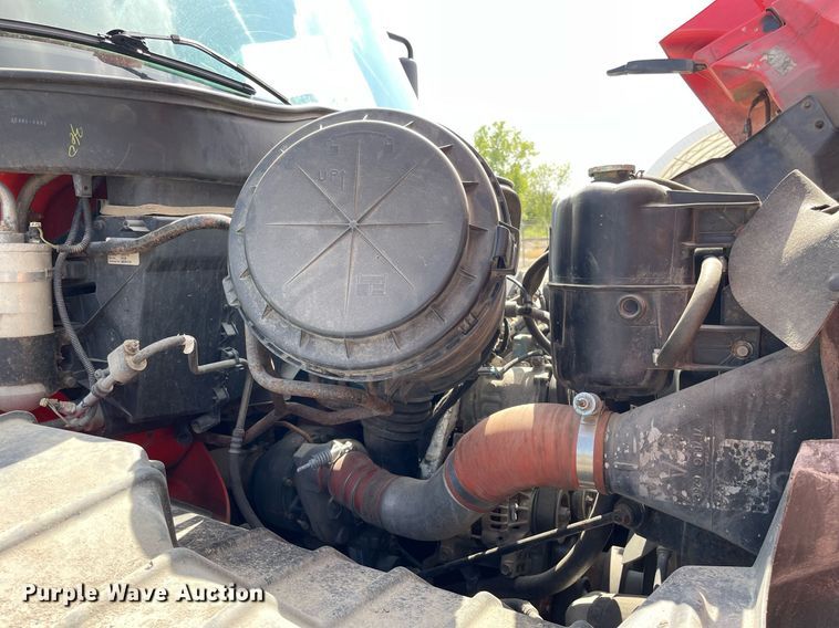 image for item LV9833 2005 International 7400  dump truck