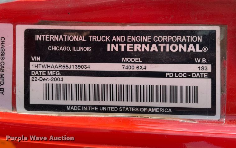 image for item LV9833 2005 International 7400  dump truck