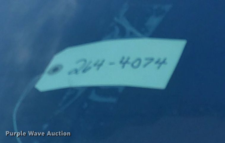 image for item LV9833 2005 International 7400  dump truck