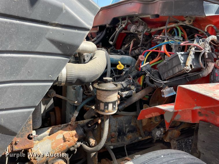 image for item LV9834 2005 International 7400  dump truck