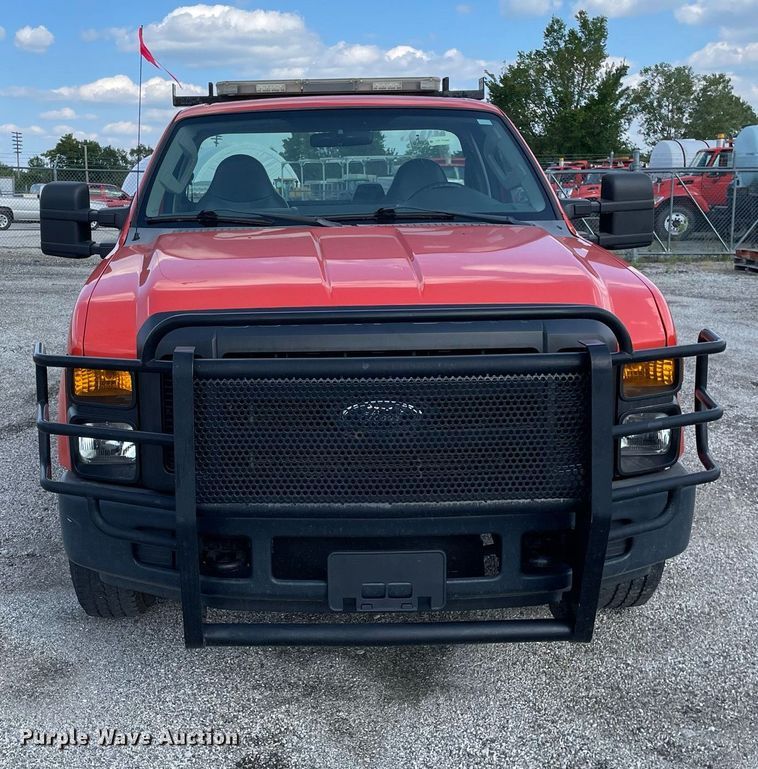 image for item LV9836 2009 Ford F250 Super Duty XL  pickup truck