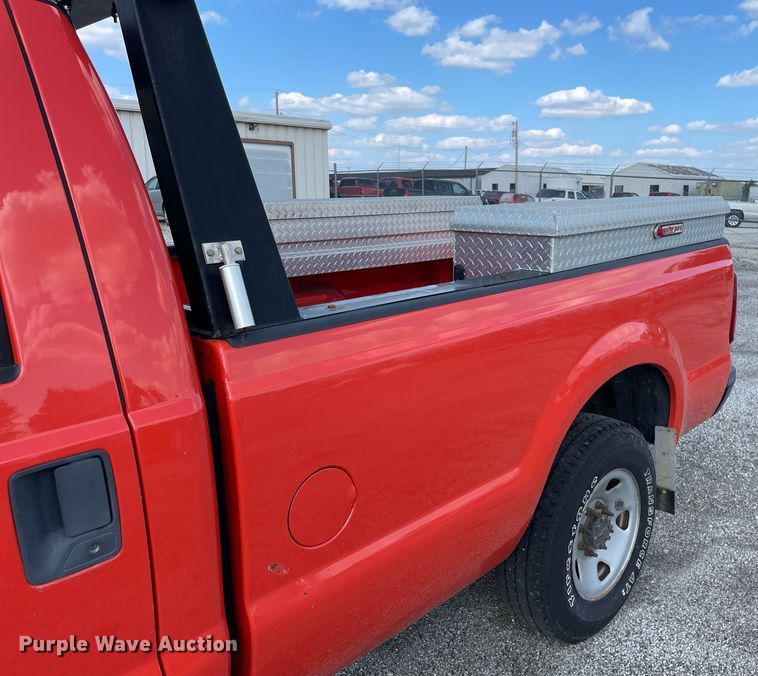 image for item LV9836 2009 Ford F250 Super Duty XL  pickup truck