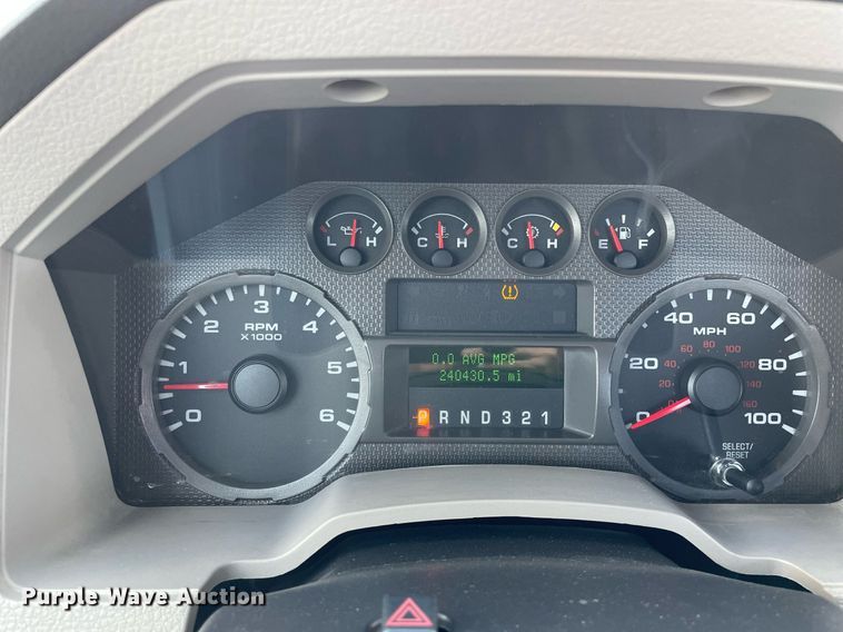 image for item LV9836 2009 Ford F250 Super Duty XL  pickup truck