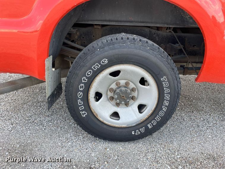 image for item LV9836 2009 Ford F250 Super Duty XL  pickup truck