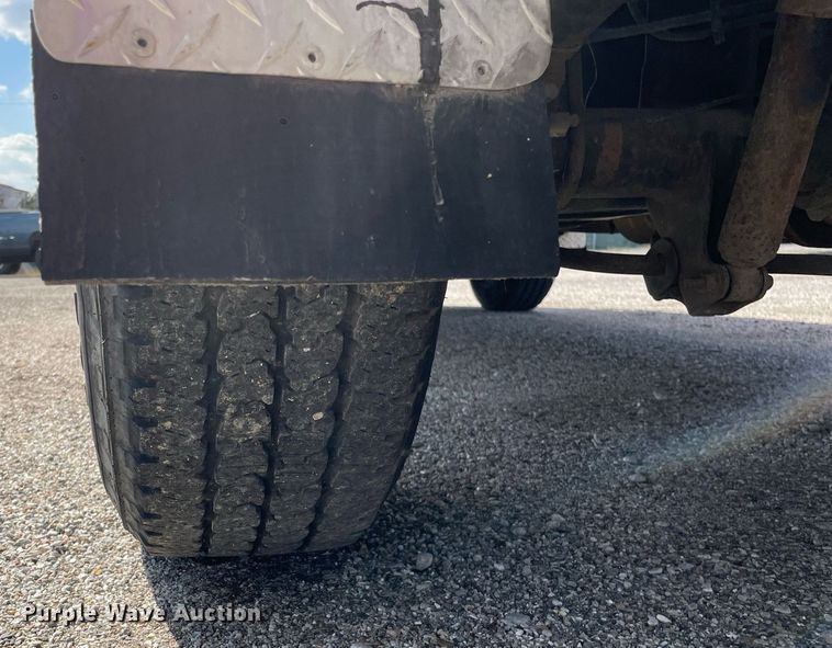 image for item LV9836 2009 Ford F250 Super Duty XL  pickup truck