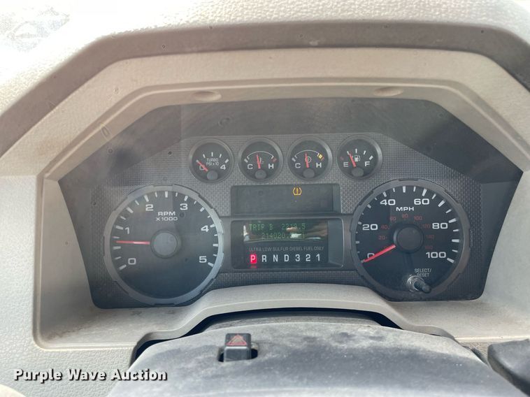 image for item LV9837 2008 Ford F250 Super Duty XL  pickup truck