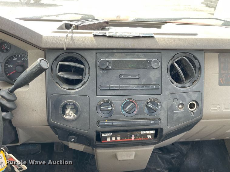 image for item LV9837 2008 Ford F250 Super Duty XL  pickup truck