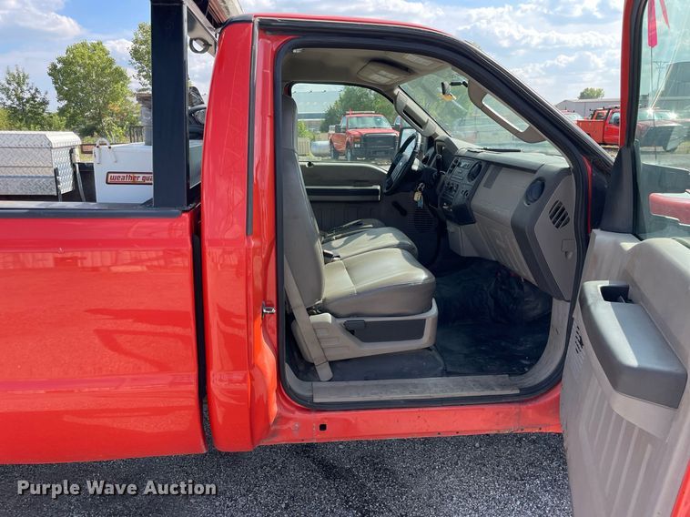 image for item LV9837 2008 Ford F250 Super Duty XL  pickup truck