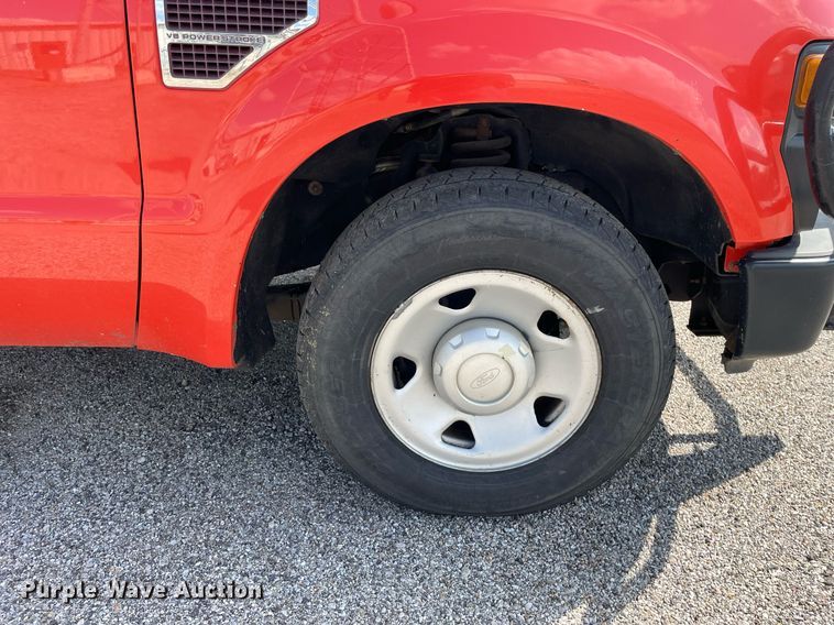 image for item LV9837 2008 Ford F250 Super Duty XL  pickup truck