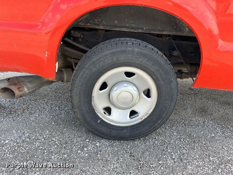 image for item LV9837 2008 Ford F250 Super Duty XL  pickup truck