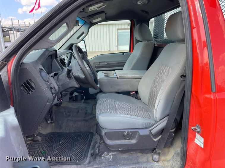 image for item LV9838 2011 Ford F250 Super Duty XL  utility bed pickup truck