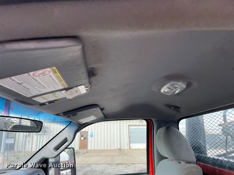 image for item LV9838 2011 Ford F250 Super Duty XL  utility bed pickup truck