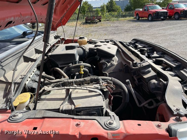 image for item LV9838 2011 Ford F250 Super Duty XL  utility bed pickup truck