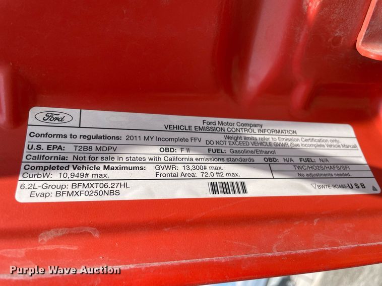 image for item LV9838 2011 Ford F250 Super Duty XL  utility bed pickup truck