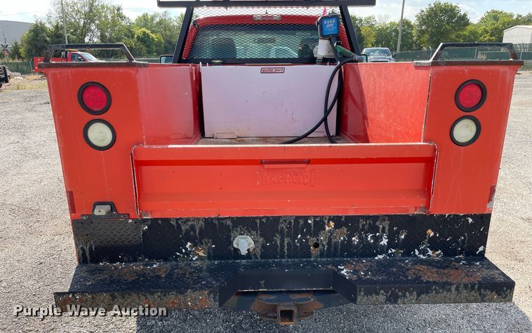 image for item LV9839 2011 Ford F250 Super Duty XL  utility bed pickup truck