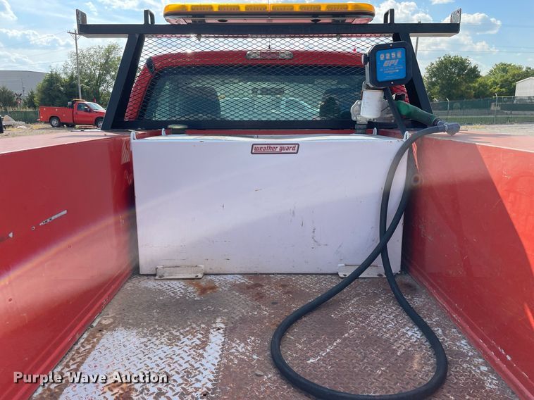 image for item LV9839 2011 Ford F250 Super Duty XL  utility bed pickup truck