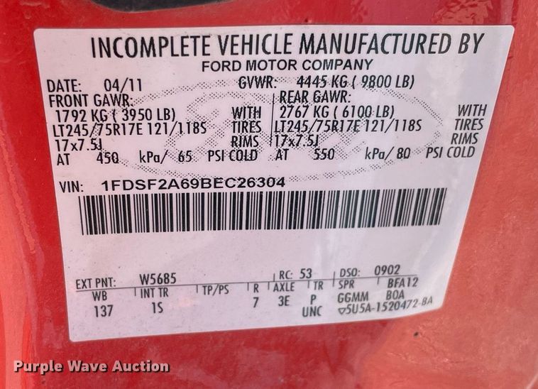 image for item LV9839 2011 Ford F250 Super Duty XL  utility bed pickup truck