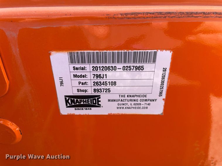 image for item LV9840 2012 Chevrolet Silverado 2500HD  utility bed pickup truck