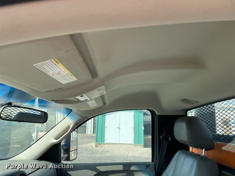 image for item LV9840 2012 Chevrolet Silverado 2500HD  utility bed pickup truck