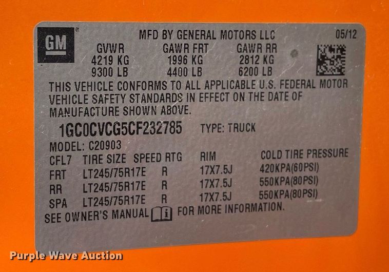 image for item LV9840 2012 Chevrolet Silverado 2500HD  utility bed pickup truck