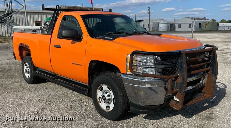 image for item LV9841 2012 Chevrolet Silverado 2500HD  pickup truck