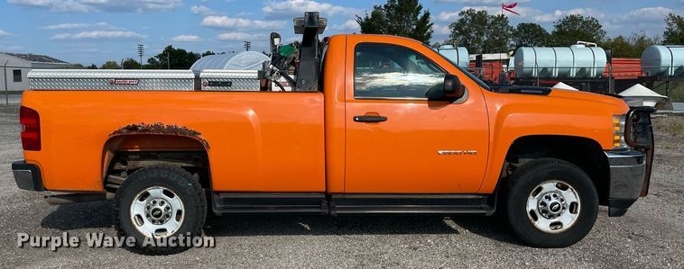 image for item LV9841 2012 Chevrolet Silverado 2500HD  pickup truck