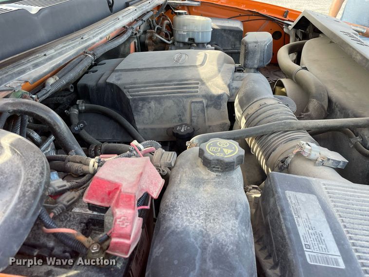 image for item LV9841 2012 Chevrolet Silverado 2500HD  pickup truck