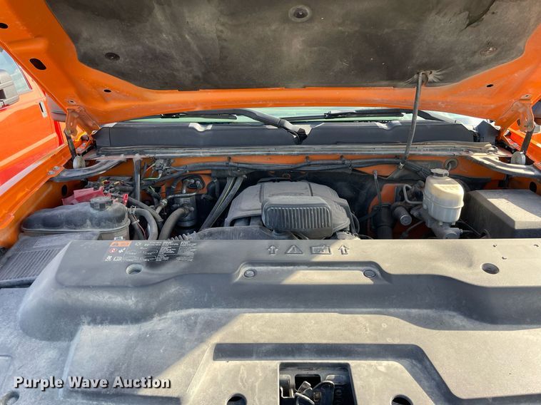 image for item LV9842 2012 Chevrolet Silverado 2500HD  utility bed pickup truck