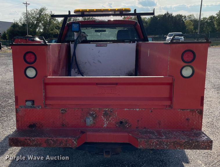 image for item LV9843 2011 Ford F250 Super Duty XL  utility bed pickup truck