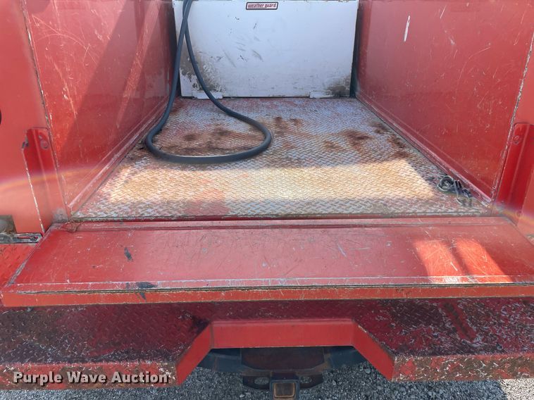 image for item LV9843 2011 Ford F250 Super Duty XL  utility bed pickup truck