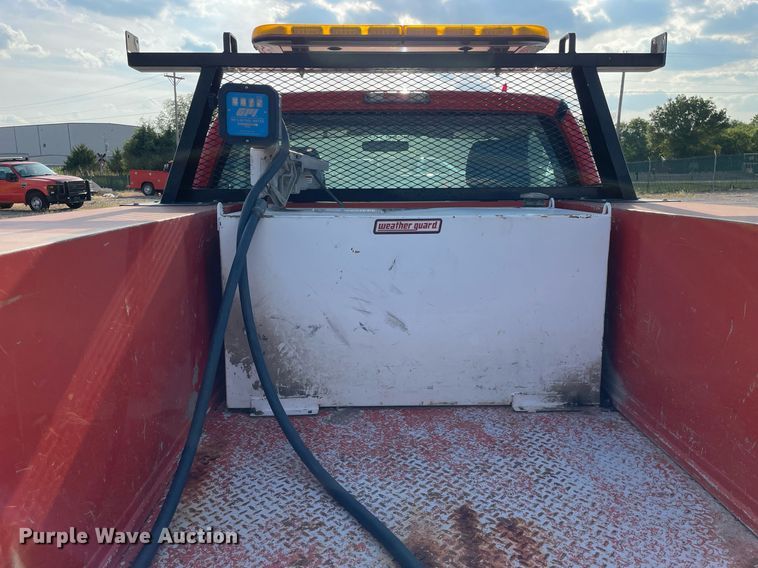 image for item LV9843 2011 Ford F250 Super Duty XL  utility bed pickup truck