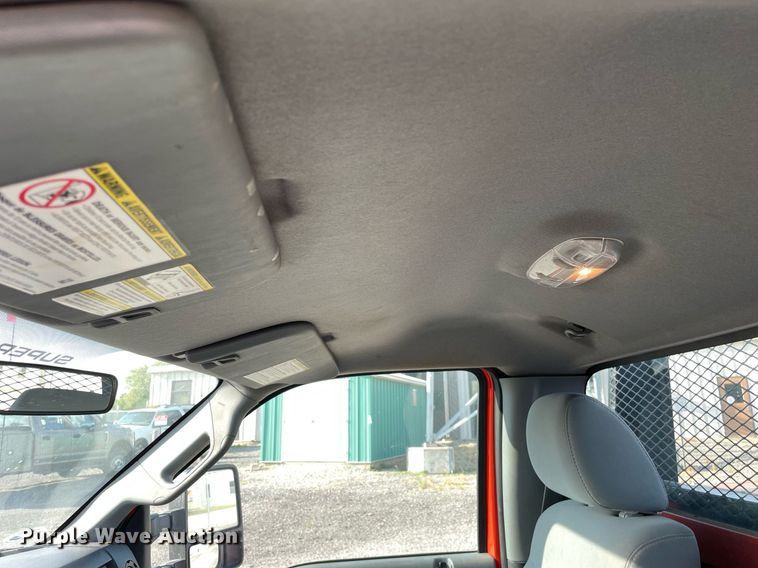 image for item LV9843 2011 Ford F250 Super Duty XL  utility bed pickup truck