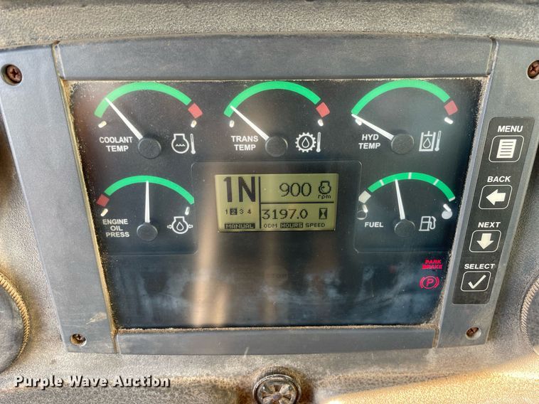 image for item LV9844 2006 John Deere 444J  wheel loader