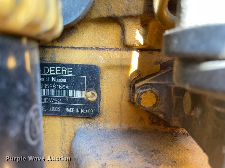 image for item LV9844 2006 John Deere 444J  wheel loader