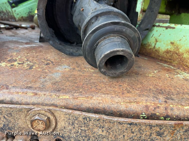 image for item LV9846 2001 Schulte XH1500  batwing rotary mower