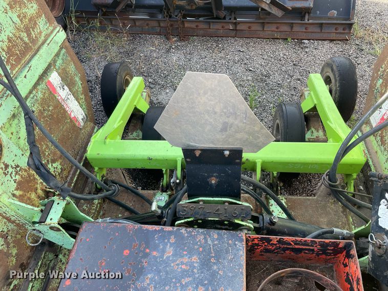 image for item LV9846 2001 Schulte XH1500  batwing rotary mower