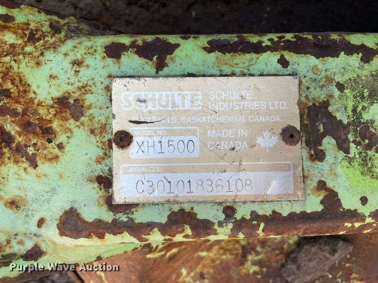 image for item LV9846 2001 Schulte XH1500  batwing rotary mower