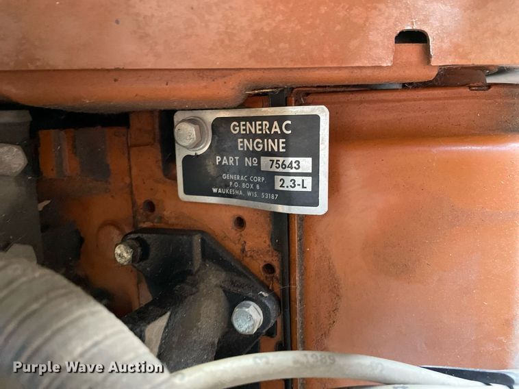image for item LV9847 1991 Generac SG015  generator