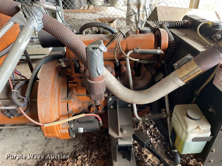 image for item LV9847 1991 Generac SG015  generator