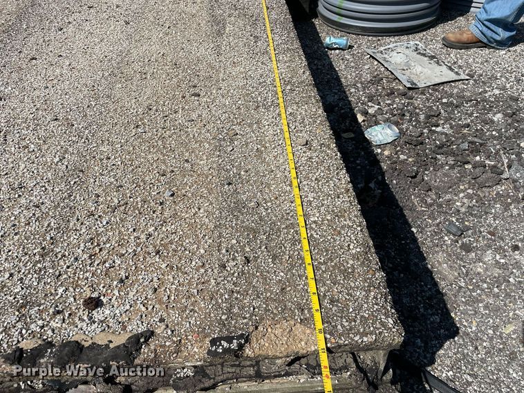 image for item LV9867 Bridge building materials