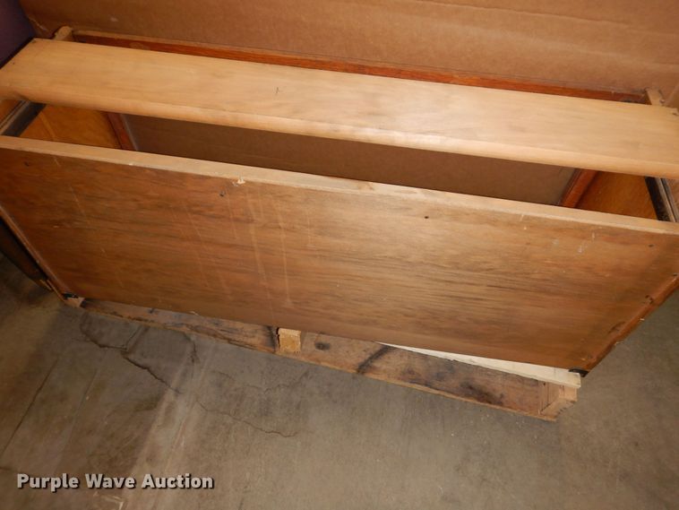 image for item MP9469 Office supplies and equipment