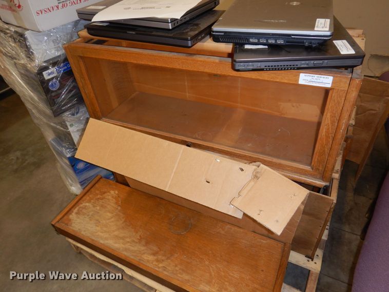 image for item MP9469 Office supplies and equipment