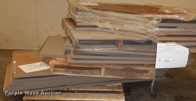 image for item MP9470 (27) pieces of Herman Miller furniture