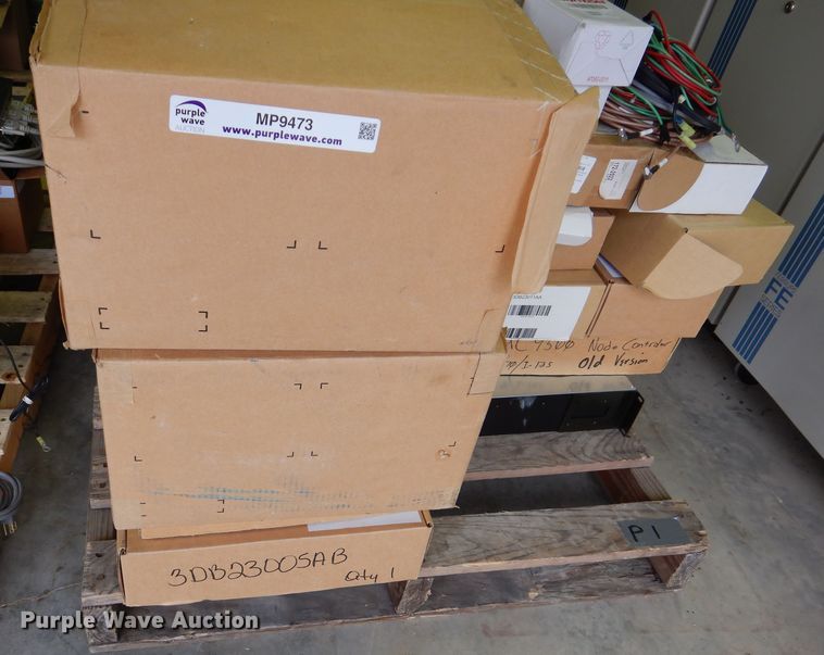 image for item MP9473 (2) Alcatel MX9500 microwave radios